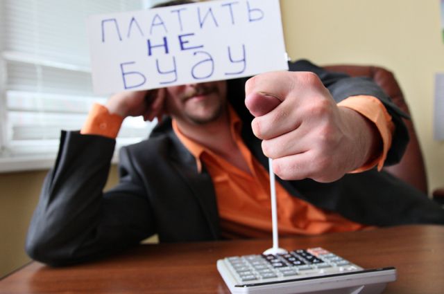В Луганской области глава районной налоговой «закрывал глаза» на махинации бизнесменов