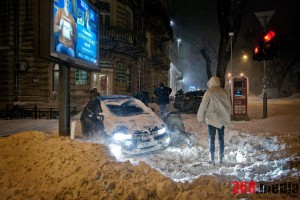 Одесса, одесситы и снежная вьюга (фото)  