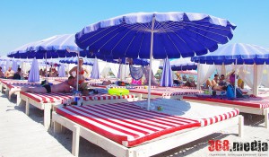 Одесские пляжи «Золотого берега»: чистая набережная, захваченные склоны и «наливайки» (фото)  