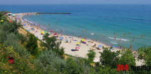 Одесские пляжи «Золотого берега»: чистая набережная, захваченные склоны и «наливайки» (фото)  