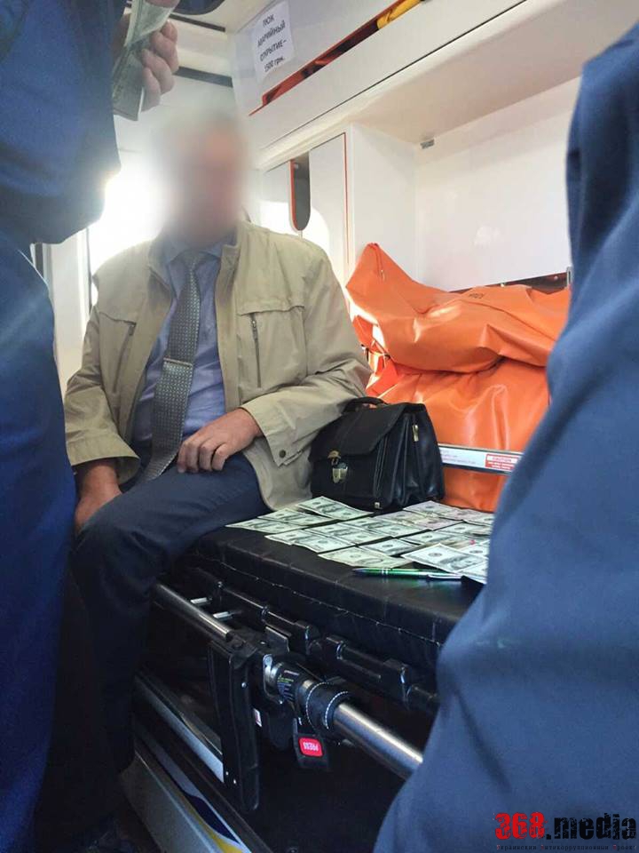 Экс-глава днепропетровской миграционной службы избежал тюрьмы