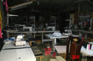 Вьетнамцы-нелегалы шили одежду в подвале кафе в центре Одессы (фото)