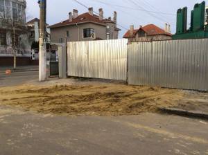 Одесский застройщик плюет на закон: патрульная полиция и мэрия пока молчат  