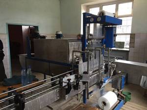 Украинцев травили поддельной минеральной водой (фото)