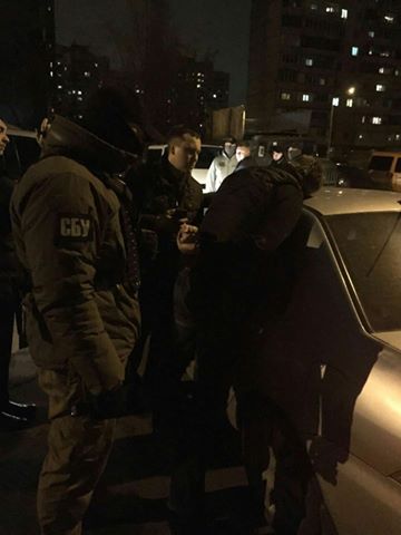 Начальник отделения полиции Киевской области оценил спасение наркодилера в 40 тысяч гривен  