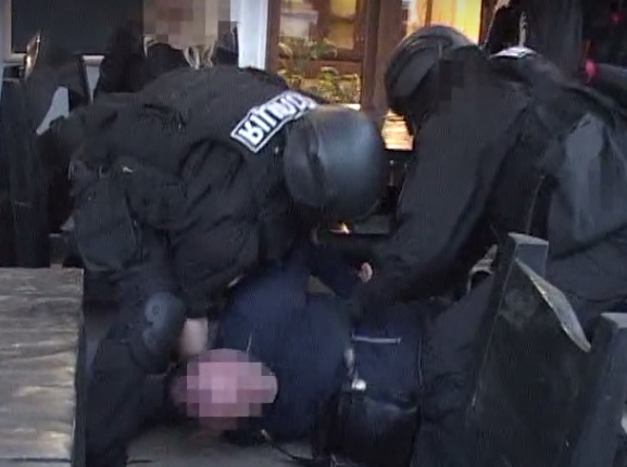 Одесские полицейские провели дерзкое задержание банды «спортсменов» (видео)  