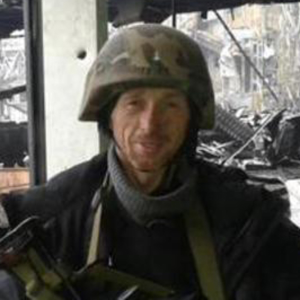 Чиновники купили дорогую и ужасную квартиру для семьи погибшего «киборга»  