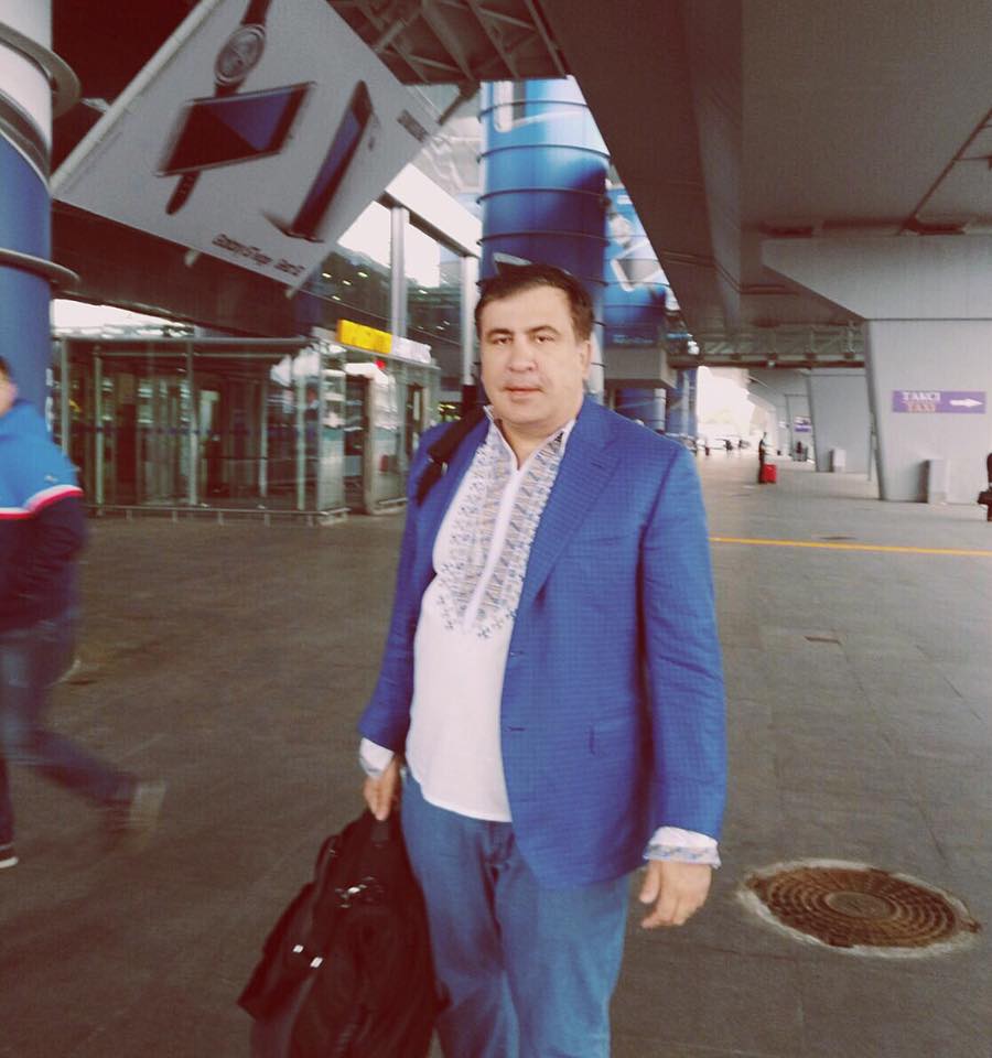 Михаил Саакашвили не дождался президентской проверки и подал в отставку