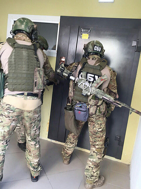 Харьковский пограничник украл 4,4 миллиона гривен на инженерном обустройстве границы  