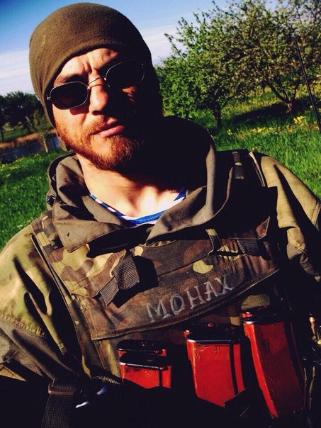 Экс-боец "Правого сектора" сбежал из полицейского изолятора, разобрав стену