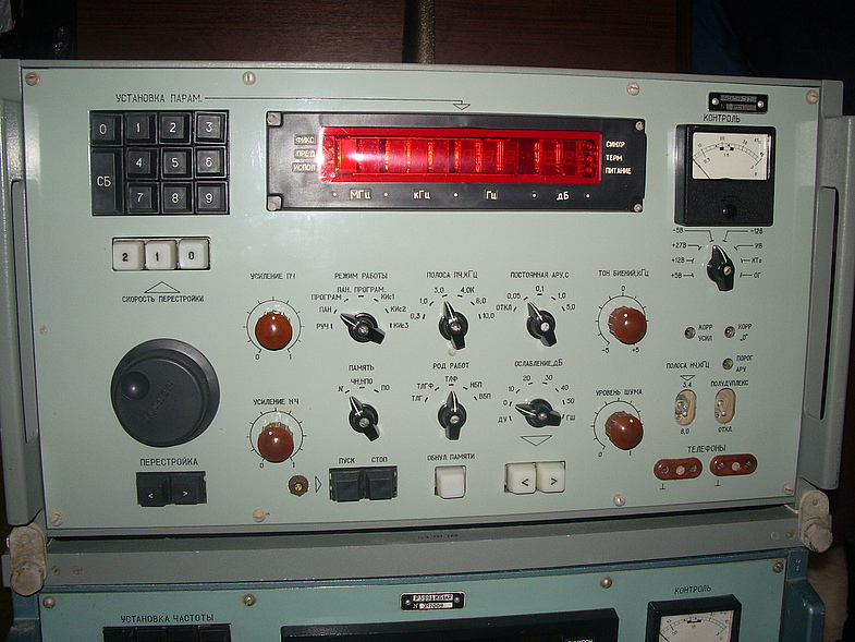 Офицер СБУ ломал и продавал на детали дорогостоящую радиоаппаратуру
