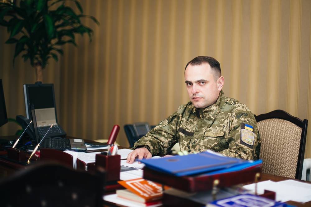 «Меня впервые спрашивают о моей декларации» — военный прокурор Олег Сенюк
