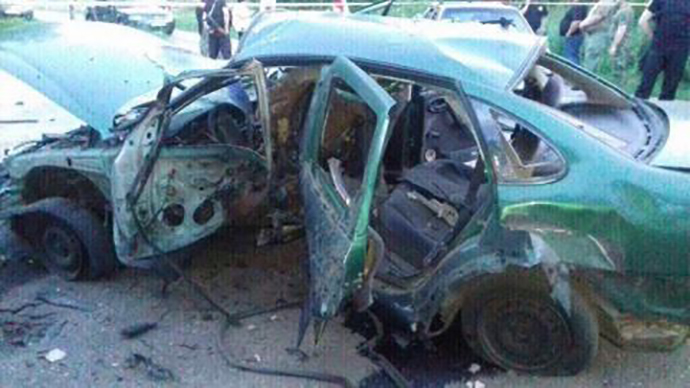 В зоне АТО взорвали машину с офицерами СБУ: один погиб  