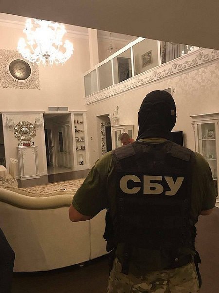 Экс-глава полиции аэропорта «Харьков» подозревается в утаивании имущества на 5 млн гривен  