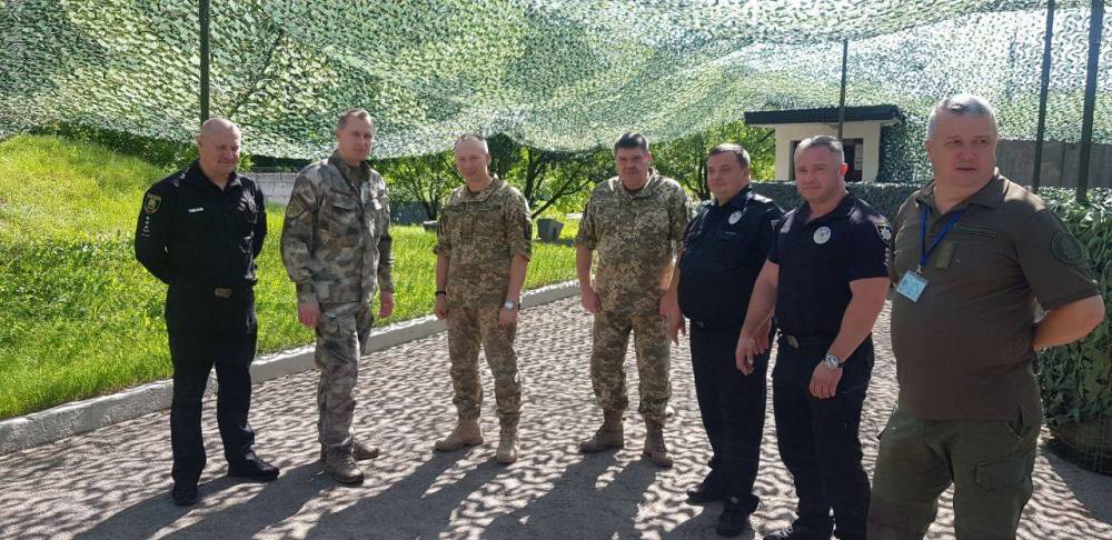 Экс-глава полиции Киевской области пережидает скандал в зоне ООС  