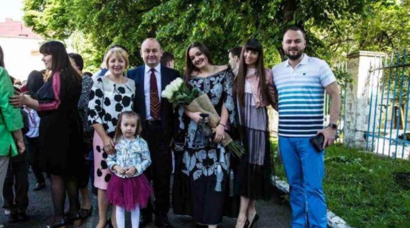 Ректору экономического университета в Тернополе ампутировали кисть  