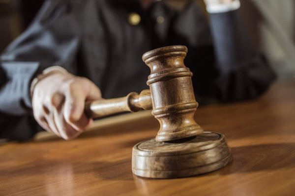 Харьковский суд отпустил обвиняемого в покушении на убийство полицейского  