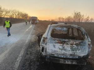 Пожар в Полтавской области: фура раздавила автомобиль патрульной полиции  