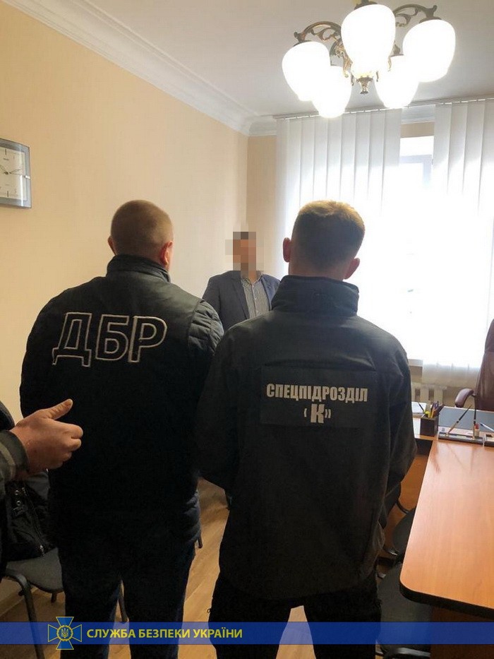 Руководство Житомирской налоговой наживалось на выдаче лицензий по продаже топлива  