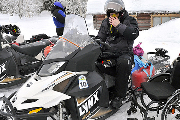 Реабилитационный центр Нацкомитета паралимпийцев купил квадроциклы и снегоходы с переплатой в полмиллиона гривен