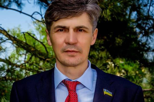 Скандальный экс-депутат купил четверть транспортной компании при официальном доходе всего в 300 тысяч гривен  