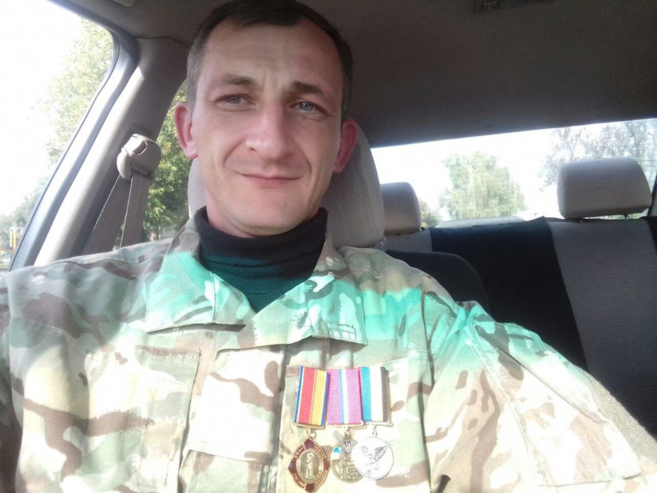 В Золотом покончил с собой украинский солдат