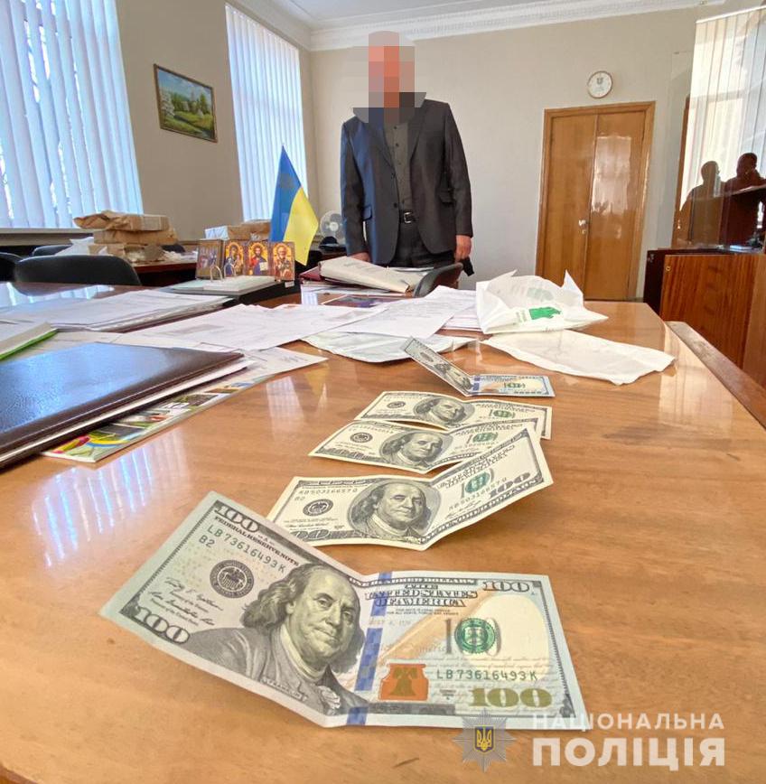 В Киевской области мэр брал деньги за решение вопросов  