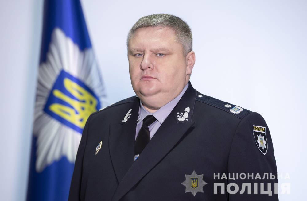Руководитель полиции Киева Крищенко за 19 гривен получил в собственность трехкомнатную  квартиру