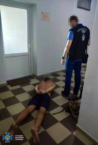 В Харькове участники банды под видом сотрудников СБУ вымогали деньги у бизнесмена  
