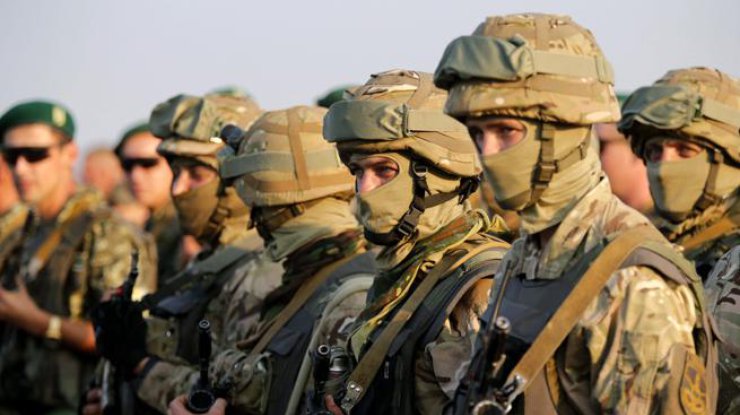 Парламент хочет ограничить права военнослужащих