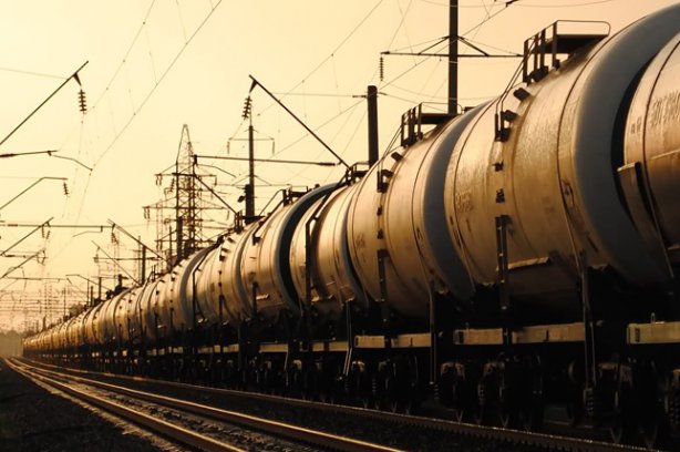 Работников Юго-Западной железной дороги подозревают в хищении 74 тонн дизтоплива
