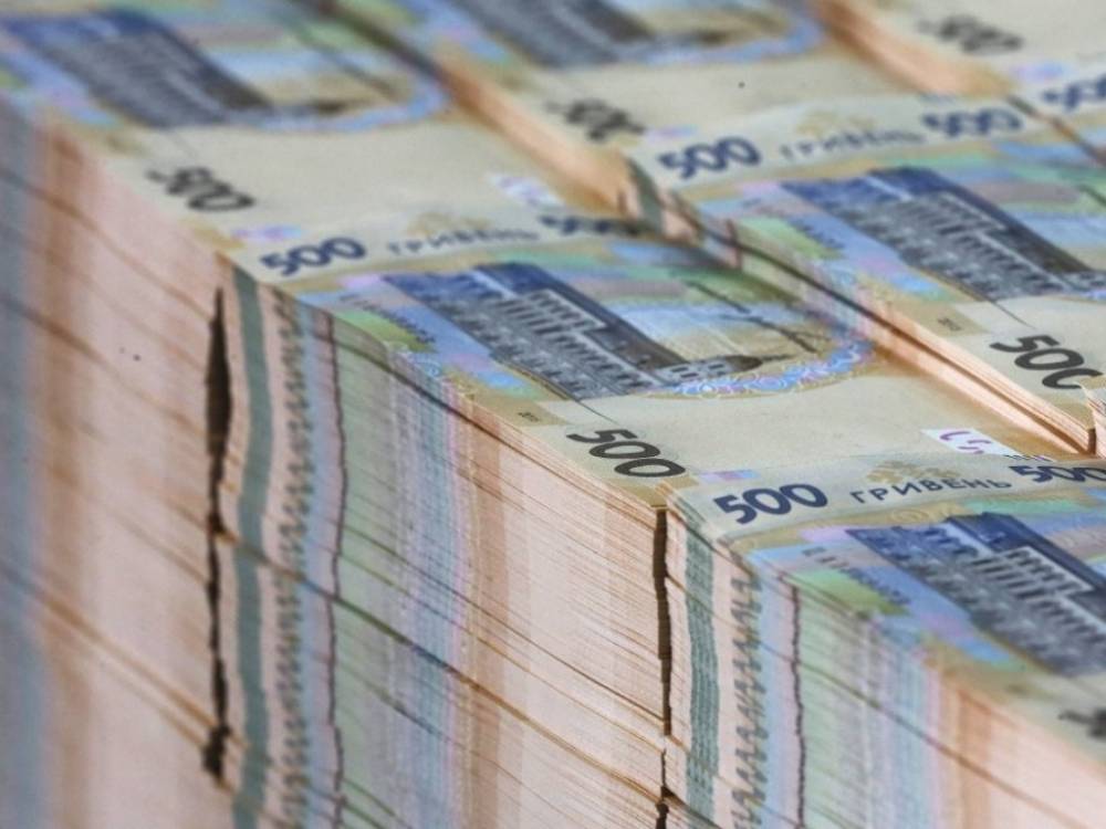 Днепровского коммунальщика и директора фирмы-подрядчика подозревают в хищении 4,2 млн гривен на чистке коллектора  