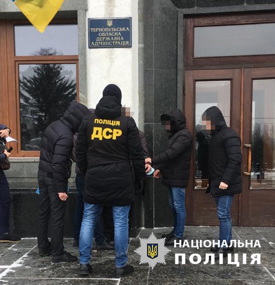 В Тернопольской ОГА на взятке поймали топ-чиновника  