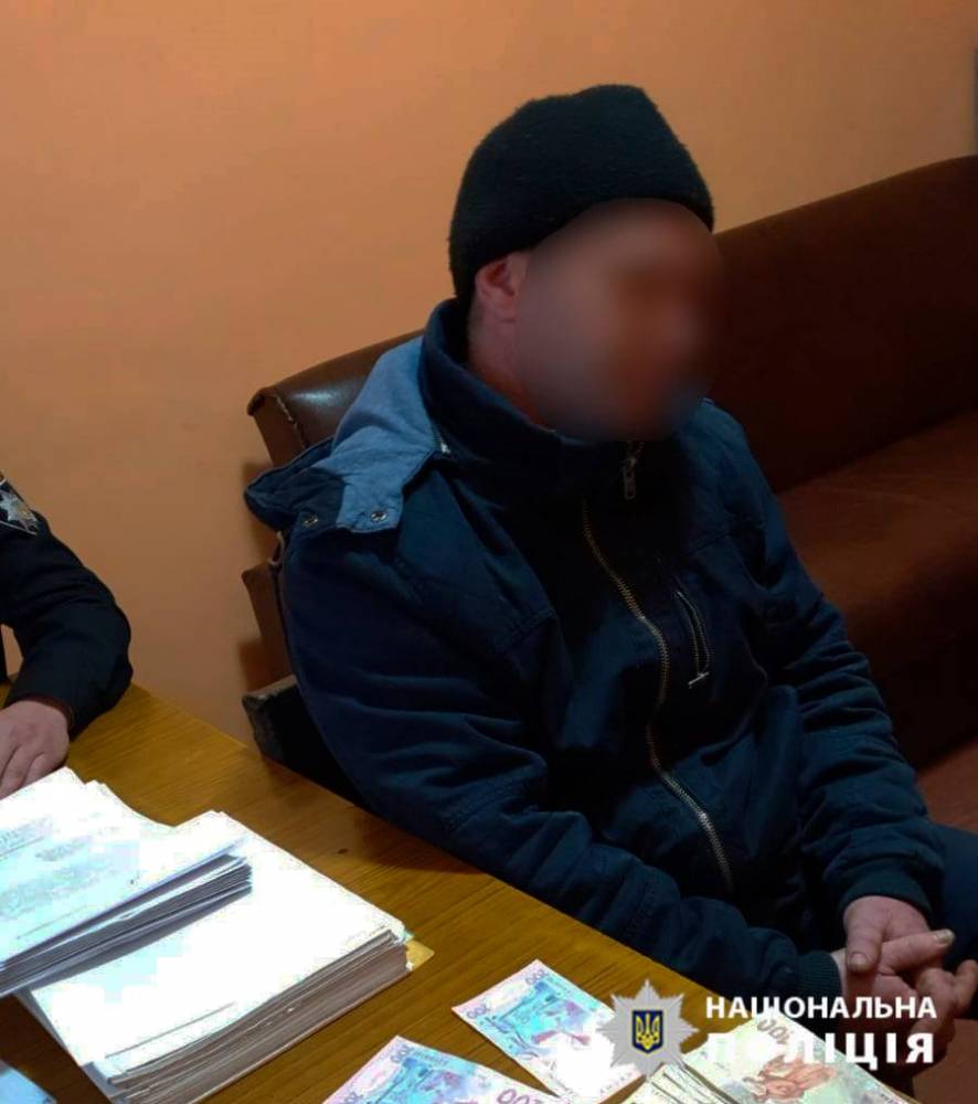 В Винницкой области виновник аварии предложил следователю 30 тысяч гривен  
