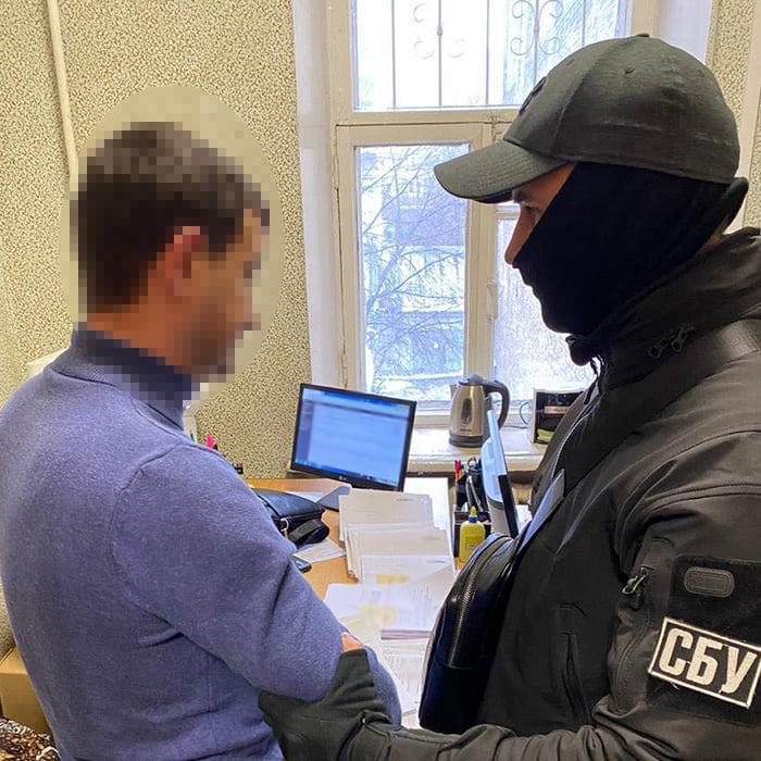 В Киеве на взятке поймали госисполнителя  