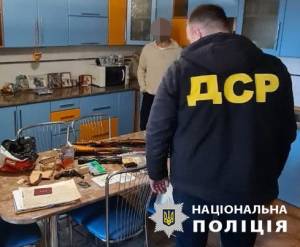 Восьмерых таможенников из Хуста подозревают в коррупции при импорте авто  