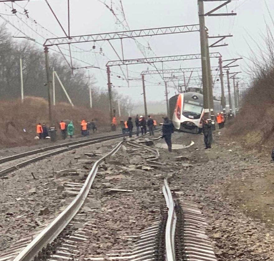 Руководство Приднепровской железной дороги уволили по результатам расследования аварии поезда