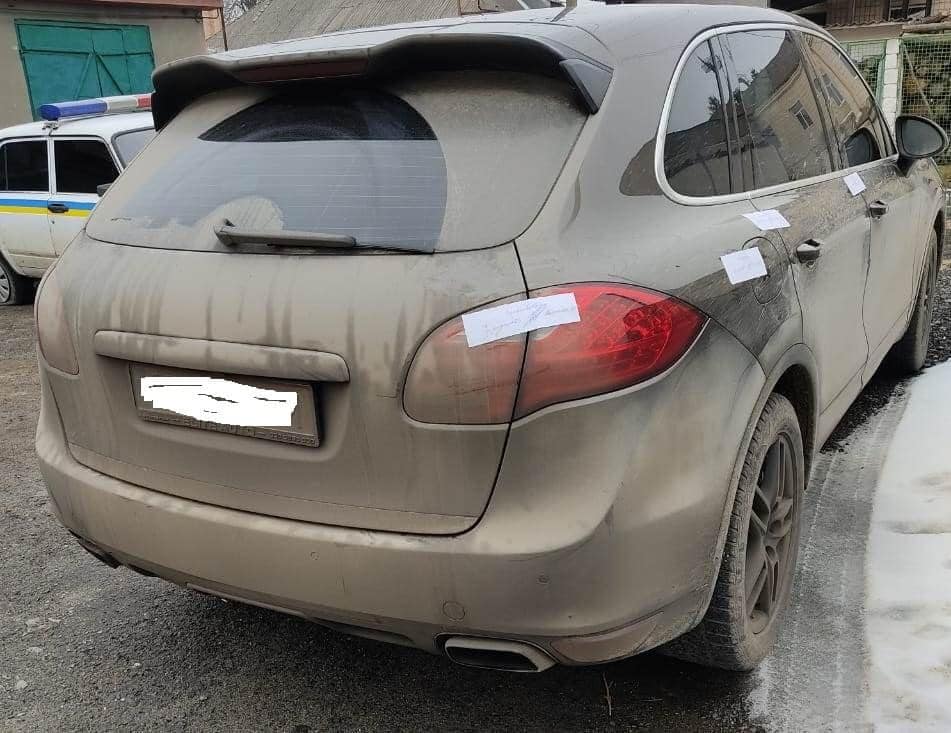 В Томашполе пьяный мужчина обстрелял из автомата линию электропередач  