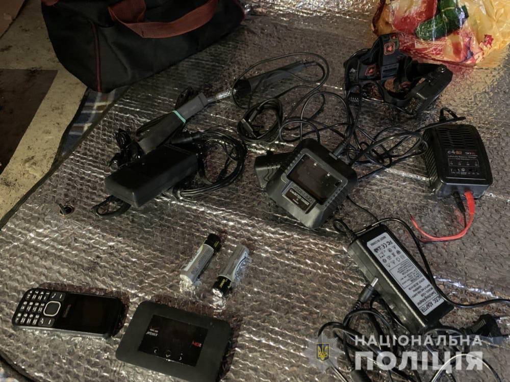 В Украине ликвидировали банду, вымогавшую деньги за возврат угнанных авто  