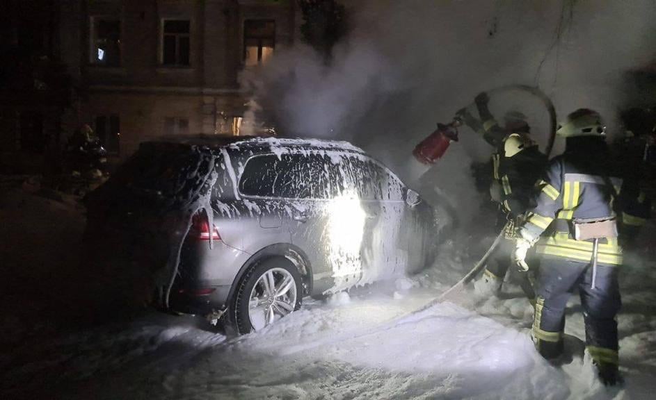 В Киеве нашли поджигателя авто известного блогера  