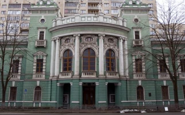 В Запорожской области директор госпредприятия НААН растратил 2 млн гривен