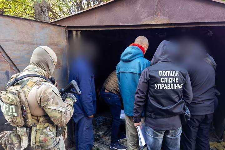 В Черновцах нашли подпольный оружейный цех