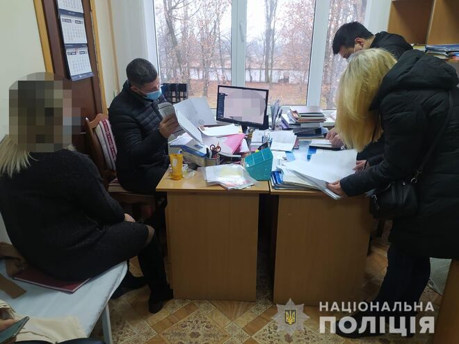 В Винницкой области торговали поддельными сертификатами о вакцинации