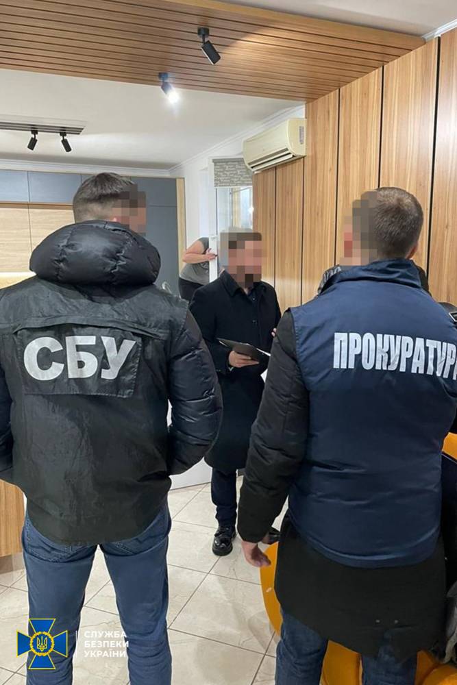 Во Львовской области на взятке поймали чиновник Госпродпотребслужбы