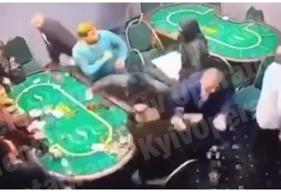 В Киеве депутат устроил драку в подпольном казино