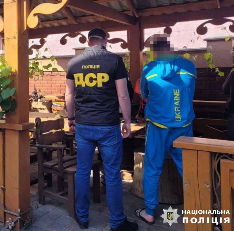 В Закарпатской области экс-чиновника уличили в незаконной передаче земли Медведчуку