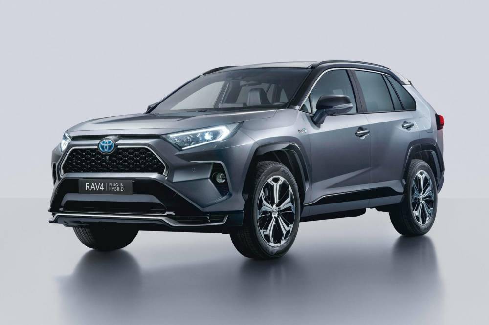 В Киеве полиция охраны купила 12 Toyota RAV4  
