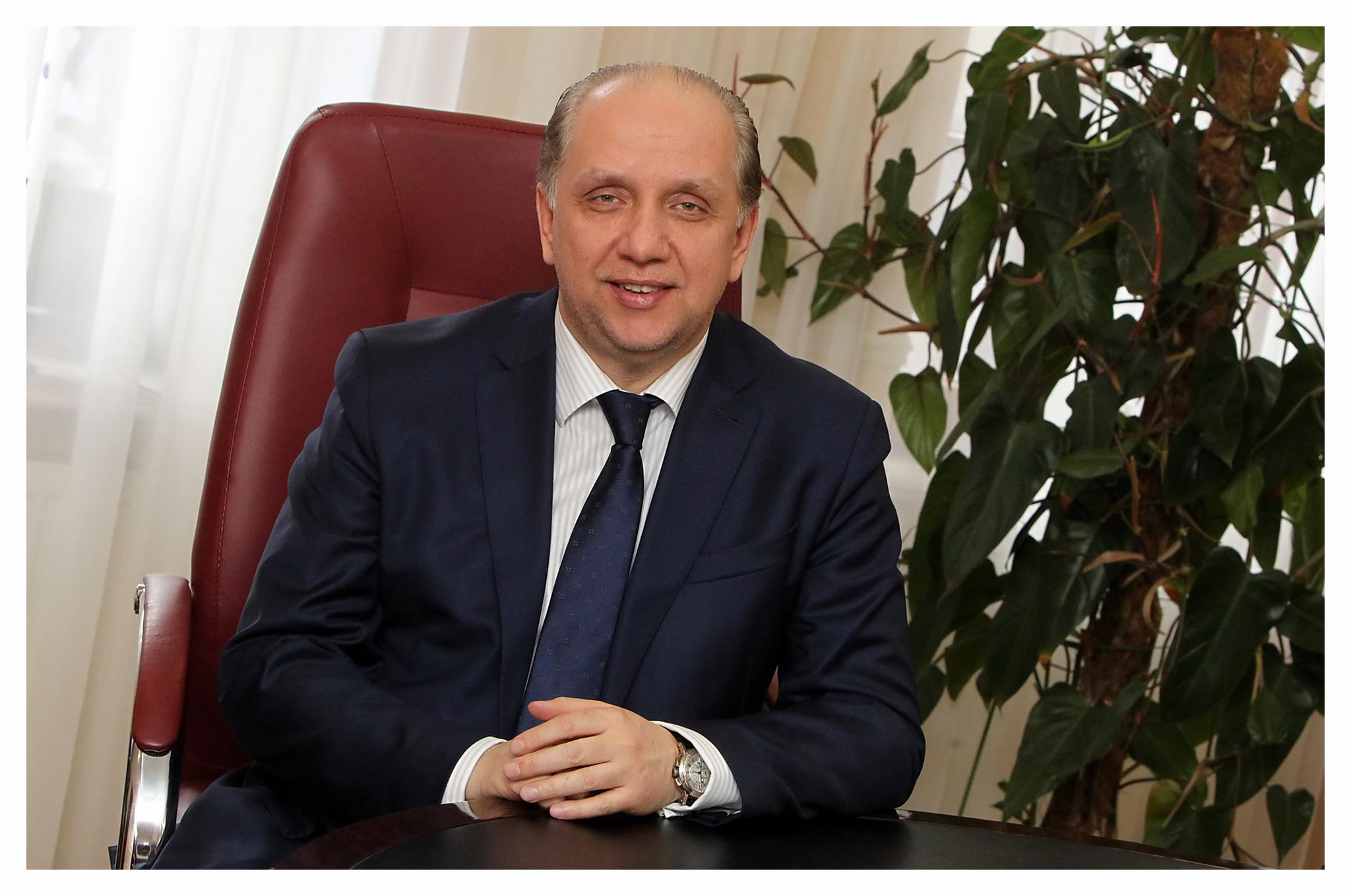 Український банкір визнає юрисдикцію окупаційних судів у Криму