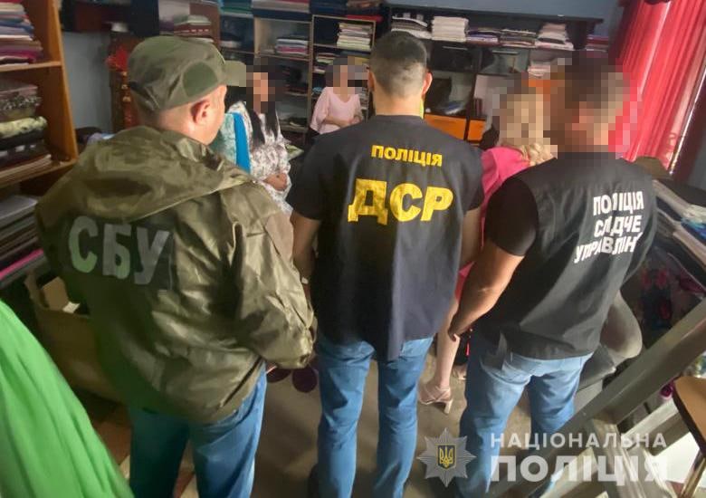 В Черновцах задержали организатора схемы выезда призывников