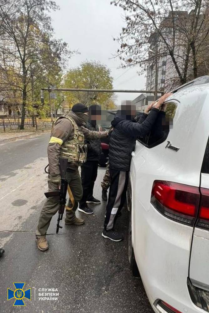 У Херсоні затримали бізнесмена, котрий допомагав окупантам втікати на катерах  